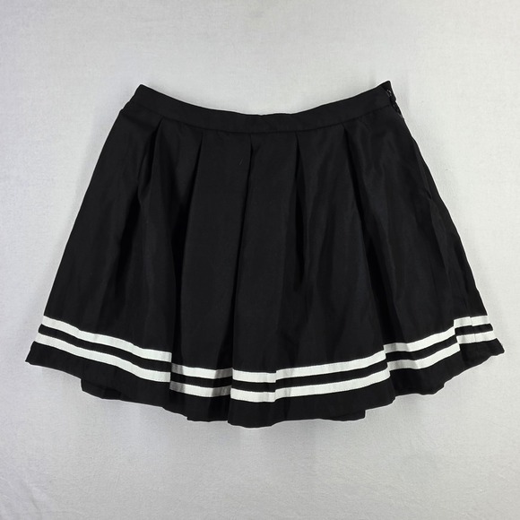 Hot Topic Dresses & Skirts - Hot Topic Black Pleated Mini Skirt White Stripes Schoolgirl Goth 11155334 LG